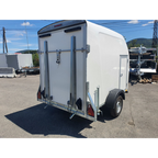 Niewiadów F1334 Polyester-Transporter mit Ladefläche + Seitentür